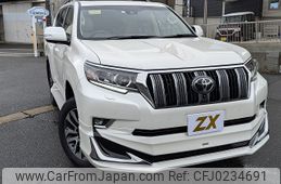 toyota land-cruiser-prado 2022 24353002