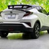 toyota c-hr 2017 quick_quick_DAA-ZYX10_ZYX10-2084987 image 3