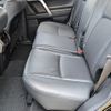 toyota land-cruiser-prado 2019 24940901 image 28