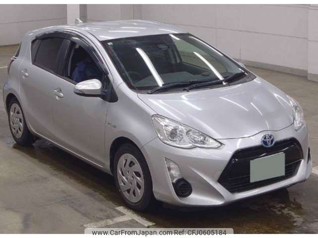 toyota aqua 2016 -TOYOTA 【札幌 530ﾕ8813】--AQUA DAA-NHP10--NHP10-6523490---TOYOTA 【札幌 530ﾕ8813】--AQUA DAA-NHP10--NHP10-6523490- image 1