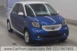 smart forfour undefined CFJ1861405