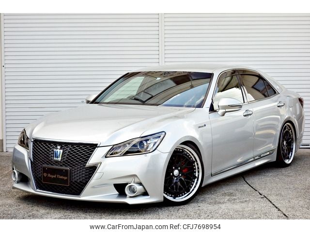 toyota crown 2013 -TOYOTA--Crown DAA-AWS210--AWS210-6032430---TOYOTA--Crown DAA-AWS210--AWS210-6032430- image 1