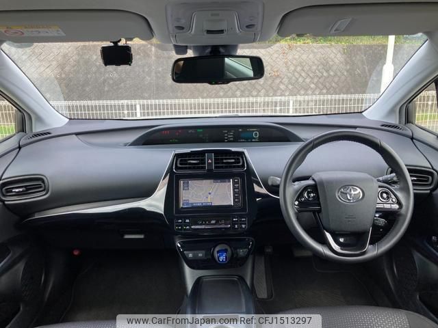 toyota prius 2022 CFJ1513297 image 2