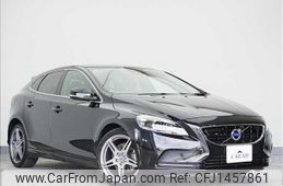 volvo v40 2014 -VOLVO 【名変中 】--Volvo V40 MB4164T--E2140198---VOLVO 【名変中 】--Volvo V40 MB4164T--E2140198-