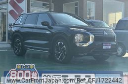 mitsubishi outlander 2022 CFJ1722442