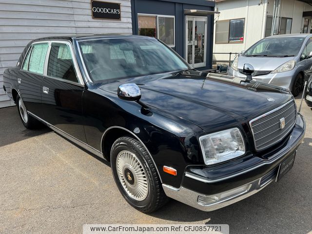 toyota century 1999 a90053bc2f50d63cb3ca289294123581 image 2