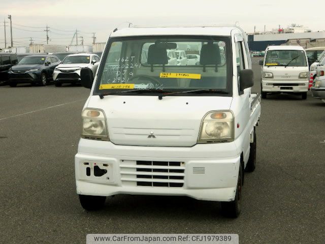 2000 Mitsubishi Minicab Truck GD-U62T 4WD - Car Price $950