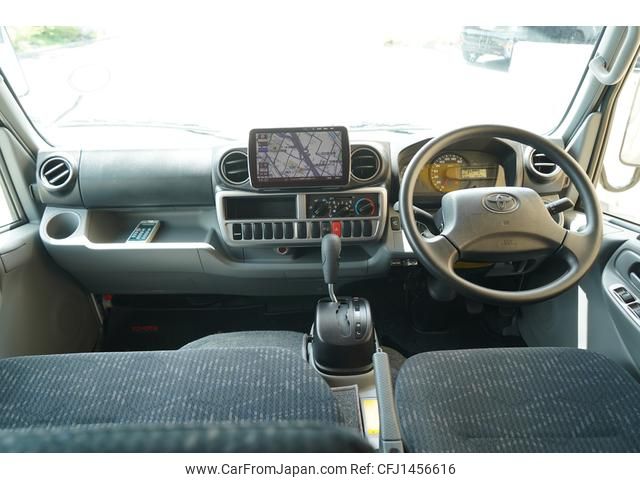 toyota camroad 2018 GOO_NET_EXCHANGE_1001421A30250719W001 image 2
