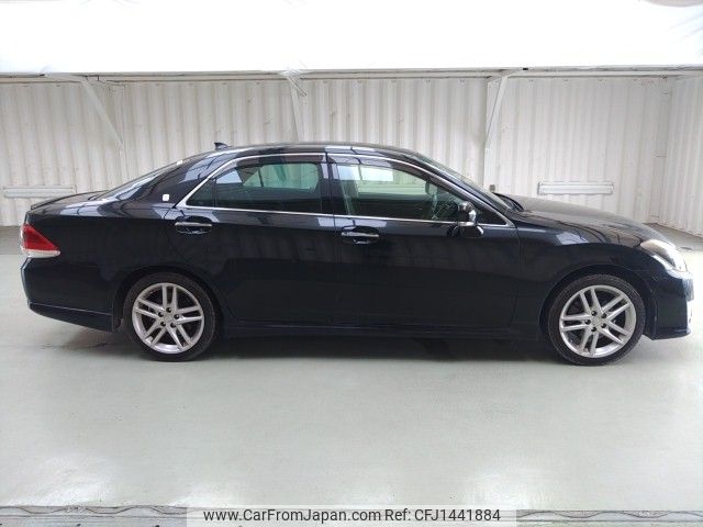 toyota crown 2012 ENHANCEAUTO_1_ea302060 image 2
