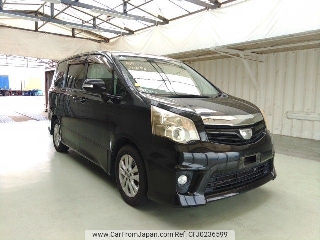 toyota noah 2011 ENHANCEAUTO_1_ea288300 image 1