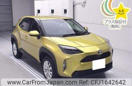 toyota yaris-cross 2023 CFJ1642642