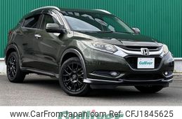 honda vezel 2013 CFJ1845625