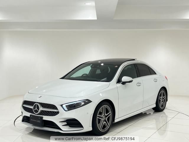 mercedes-benz a-class 2019 quick_quick_5BA-177147M_WDD1771472W036254 image 1