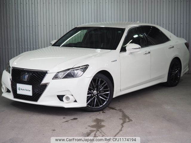 toyota crown 2015 -TOYOTA--Crown DAA-AWS210--AWS210-6094170---TOYOTA--Crown DAA-AWS210--AWS210-6094170- image 1