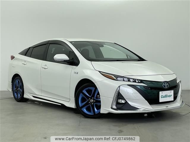 toyota prius-phv 2019 -TOYOTA--Prius PHV DLA-ZVW52--ZVW52-3112352---TOYOTA--Prius PHV DLA-ZVW52--ZVW52-3112352- image 1