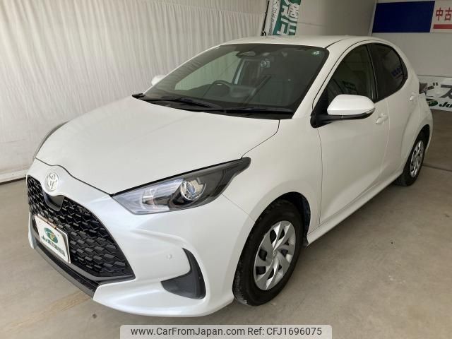 toyota yaris 2024 CFJ1696075 image 2