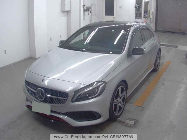 mercedes-benz a-class 2018 quick_quick_DBA-176051_WDD1760512J751979 image 1