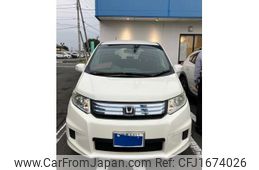 honda freed-spike 2013 CFJ1674026