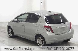 toyota vitz 2011 TE1327