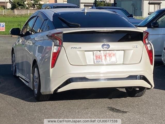 toyota prius 2016 quick_quick_DAA-ZVW50_ZVW50-6035811 image 2