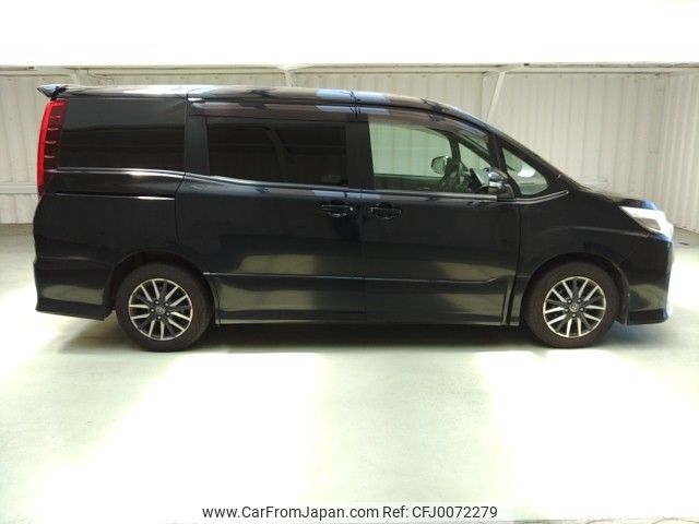 toyota noah 2014 ENHANCEAUTO_1_ea286363 image 2