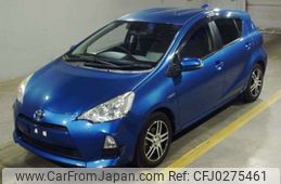 toyota aqua 2013 -TOYOTA--AQUA DAA-NHP10--NHP10-6215562---TOYOTA--AQUA DAA-NHP10--NHP10-6215562-