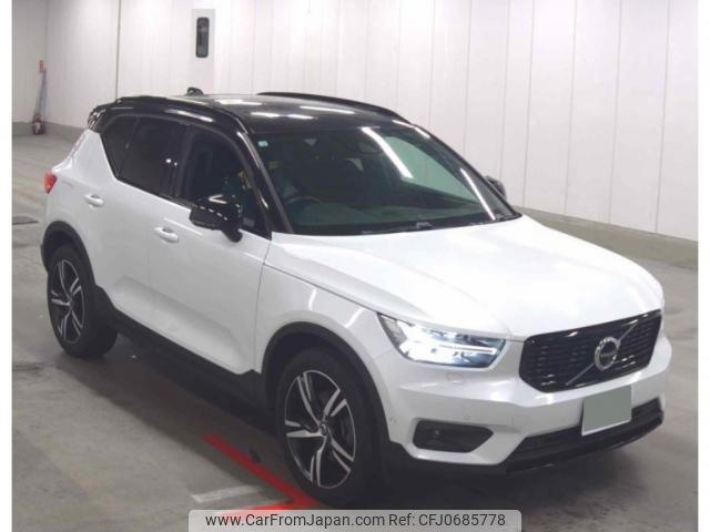 volvo xc40 2020 quick_quick_5AA-XB420TXCM_YV1XZK9MCM2397764 image 1