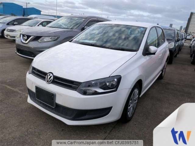 volkswagen polo 2011 -VOLKSWAGEN--VW Polo DBA-6RCBZ--WVWZZZ6RZCU001826---VOLKSWAGEN--VW Polo DBA-6RCBZ--WVWZZZ6RZCU001826- image 1