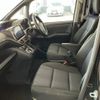 toyota voxy 2016 quick_quick_DBA-ZRR80W_0190563 image 11