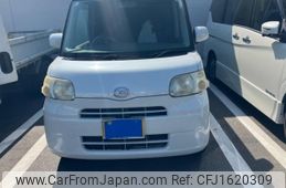 daihatsu tanto 2009 CFJ1620309