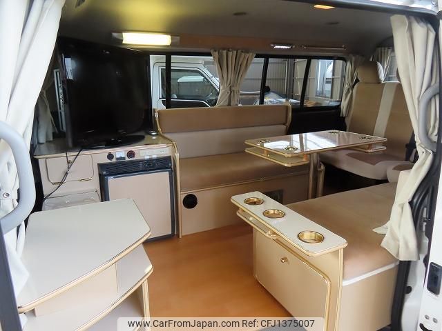toyota hiace-wagon 2013 GOO_JP_700040301030250704001 image 1