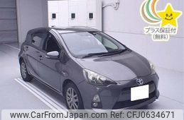 toyota aqua 2013 -TOYOTA 【一宮 500ﾁ6763】--AQUA NHP10-6200861---TOYOTA 【一宮 500ﾁ6763】--AQUA NHP10-6200861-