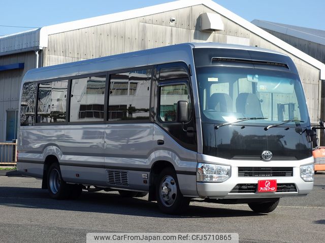 toyota coaster 2018 20231908 image 1