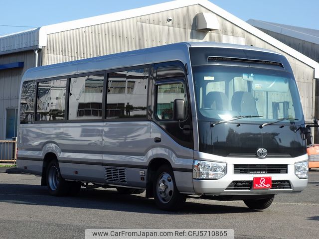 toyota coaster 2018 20231908 image 1