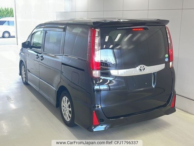 toyota noah 2014 CFJ1796337 image 2