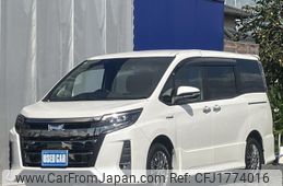 toyota noah 2018 CFJ1774016