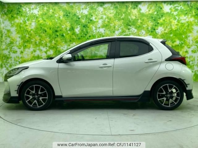 toyota yaris 2022 quick_quick_6AA-MXPH10_MXPH10-2089400 image 2