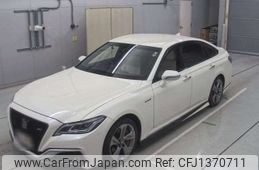 toyota crown 2018 CFJ1370711