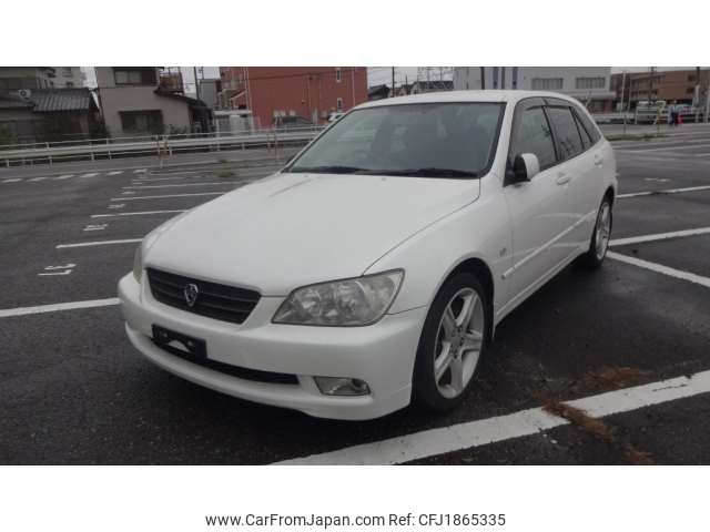 toyota altezza-gita 2003 CFJ1865335 image 1