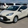 toyota aqua 2023 CFJ1753423 image 2