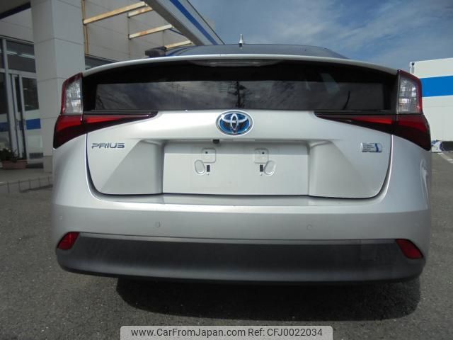 toyota prius 2019 quick_quick_DAA-ZVW51_ZVW51-8053829 image 2