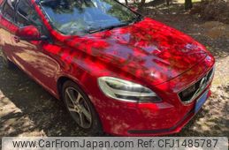 volvo v40 2016 -VOLVO--Volvo V40 DBA-MB4154T--YV1MV2920H2361384---VOLVO--Volvo V40 DBA-MB4154T--YV1MV2920H2361384-