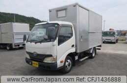 toyota dyna-truck 2012 CFJ1436888