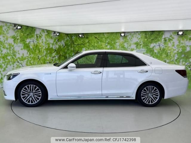 toyota crown-majesta 2014 CFJ1742398 image 2