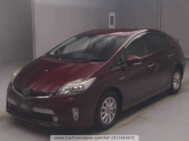 toyota prius-phv 2013 CFJ1693672 image 1