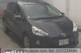 toyota aqua 2014 -TOYOTA--AQUA NHP10-6319452---TOYOTA--AQUA NHP10-6319452-