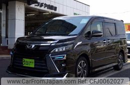 toyota voxy 2017 quick_quick_DBA-ZRR80W_ZRR80-0344314