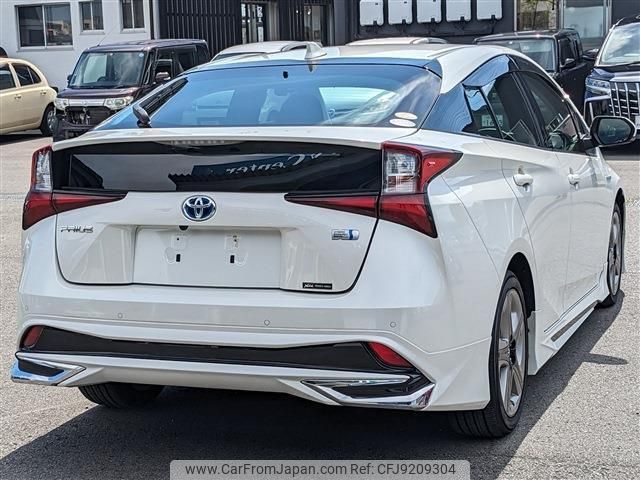 toyota prius 2019 quick_quick_DAA-ZVW51_ZVW51-6133891 image 2