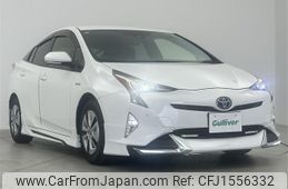 toyota prius 2018 CFJ1556332