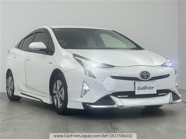 toyota prius 2018 CFJ1556332 image 1